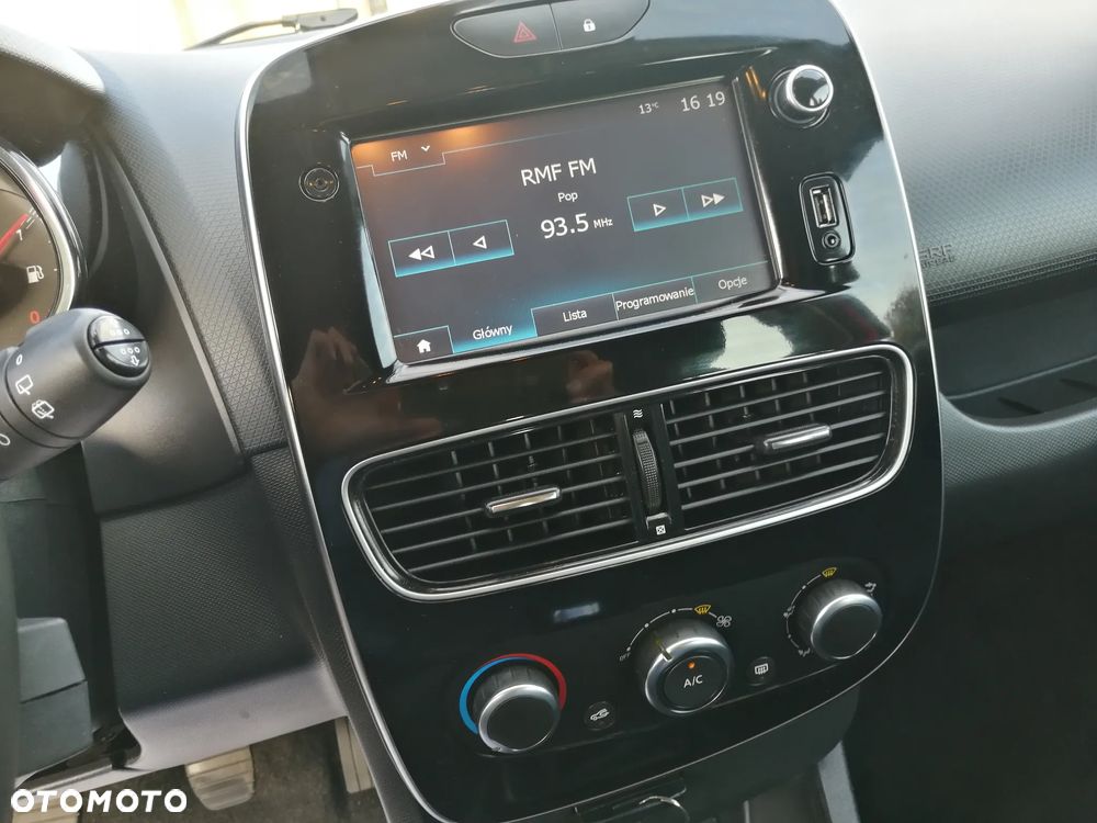 Renault Clio Grandtour (Energy) TCe 90 Bose Edition - 15