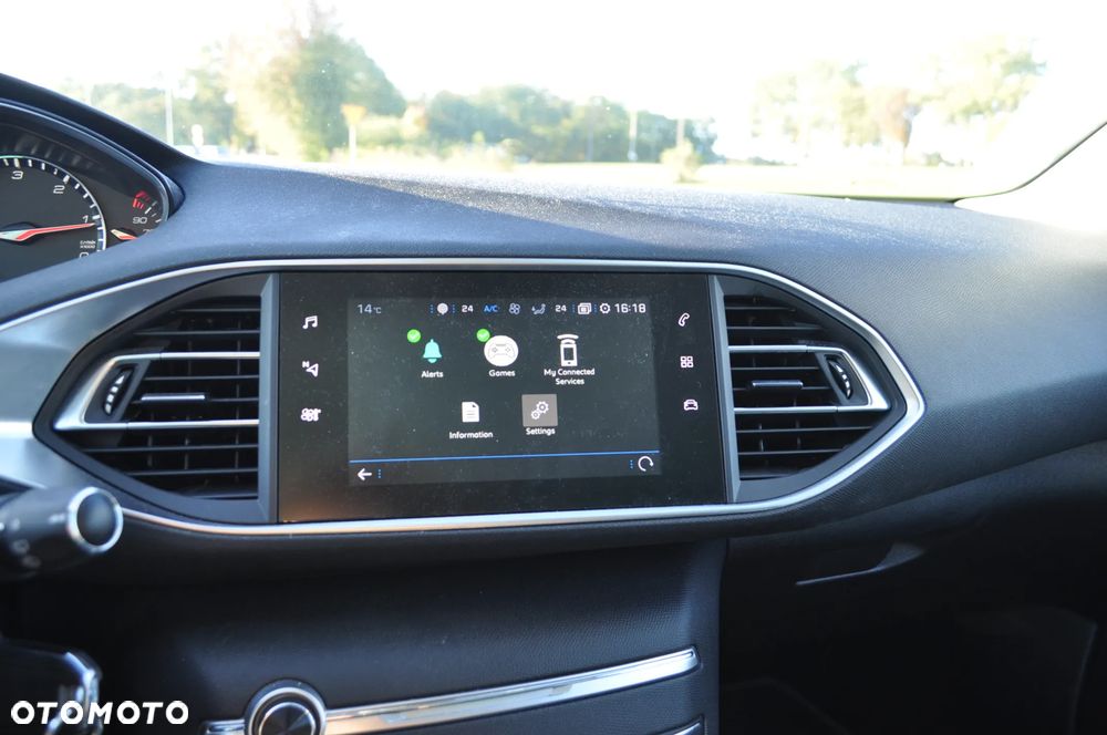 Peugeot 308 BlueHDi FAP 130 Stop & Start Style - 32