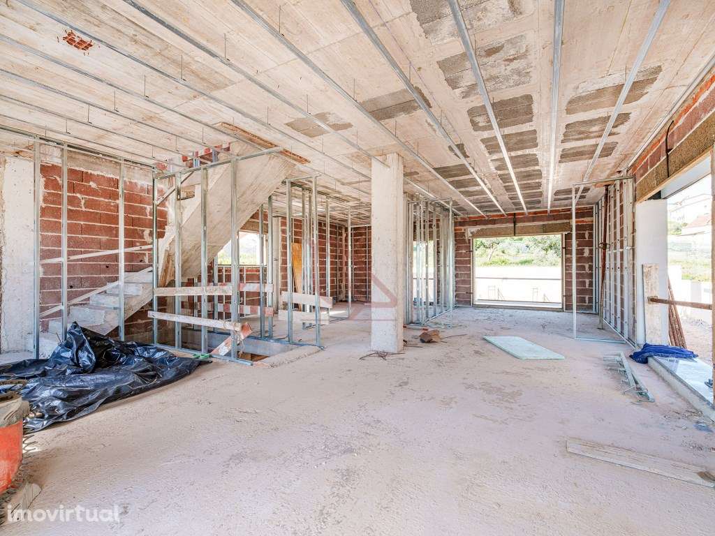 Moradia T3 Nova / Garagem / Fátima - Grande imagem: 4/33