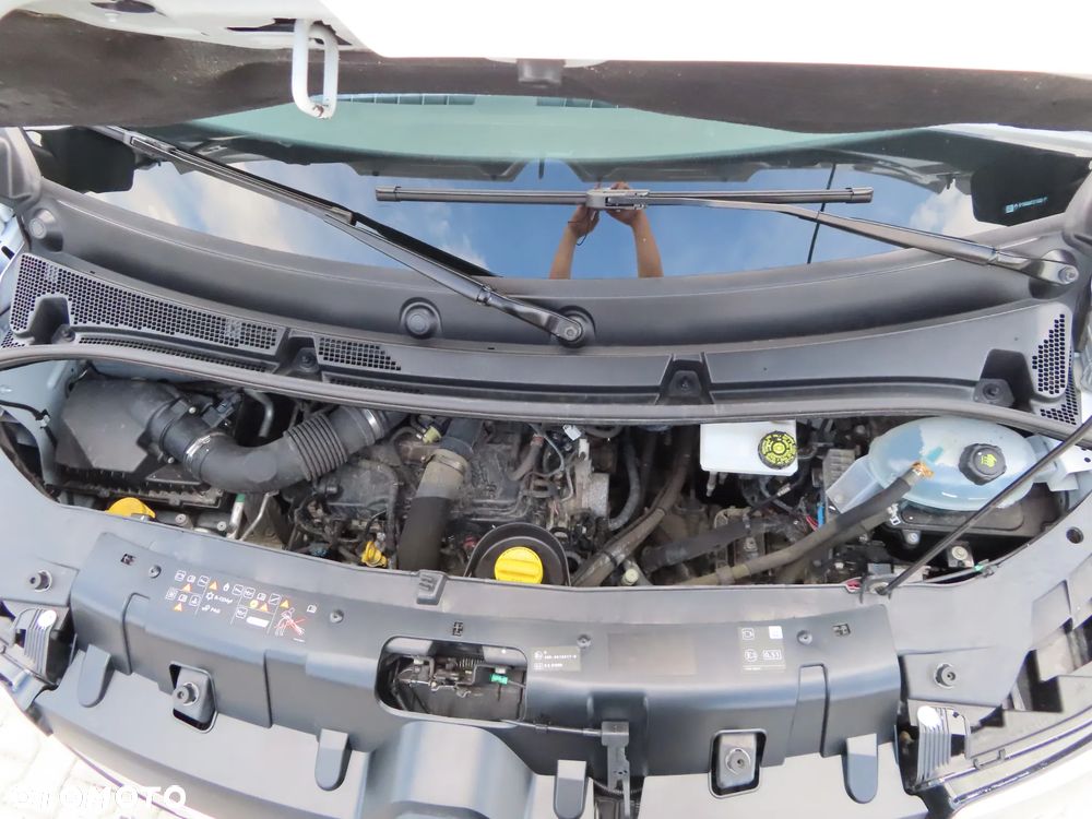 Renault Master 2.3 dCi 163 Km WZMACNIANY Chłodnia -20*C + 30*C Z Izoterma 4.20 Cm 8 Euro Palet Zasilanie V230 Funkcja Grzania Kabina Sypialniana WEBASTO Stan Jak NOWY - 11