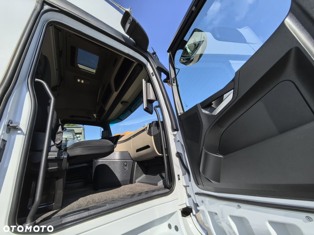 Mercedes-Benz Actros L 1848 LS // GigaSpace // LED // Orurowanie i oświetlenie dach kabiny // Klima postojowa // - 36