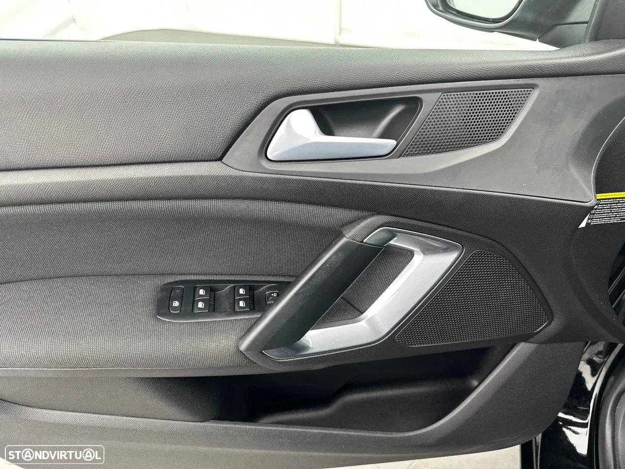 Peugeot 308 1.2 PureTech Allure EAT8 - 9