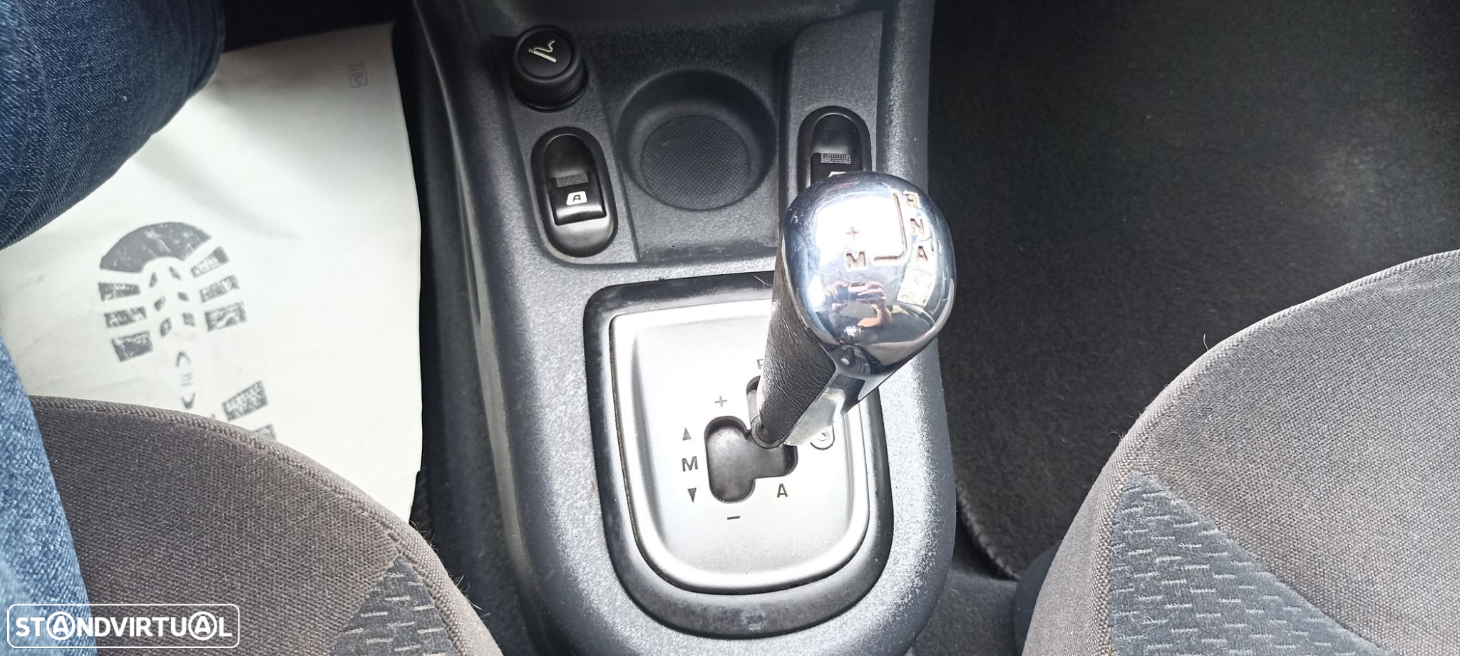 Citroën C3 1.4 HDi Exclusive Sensodrive - 27