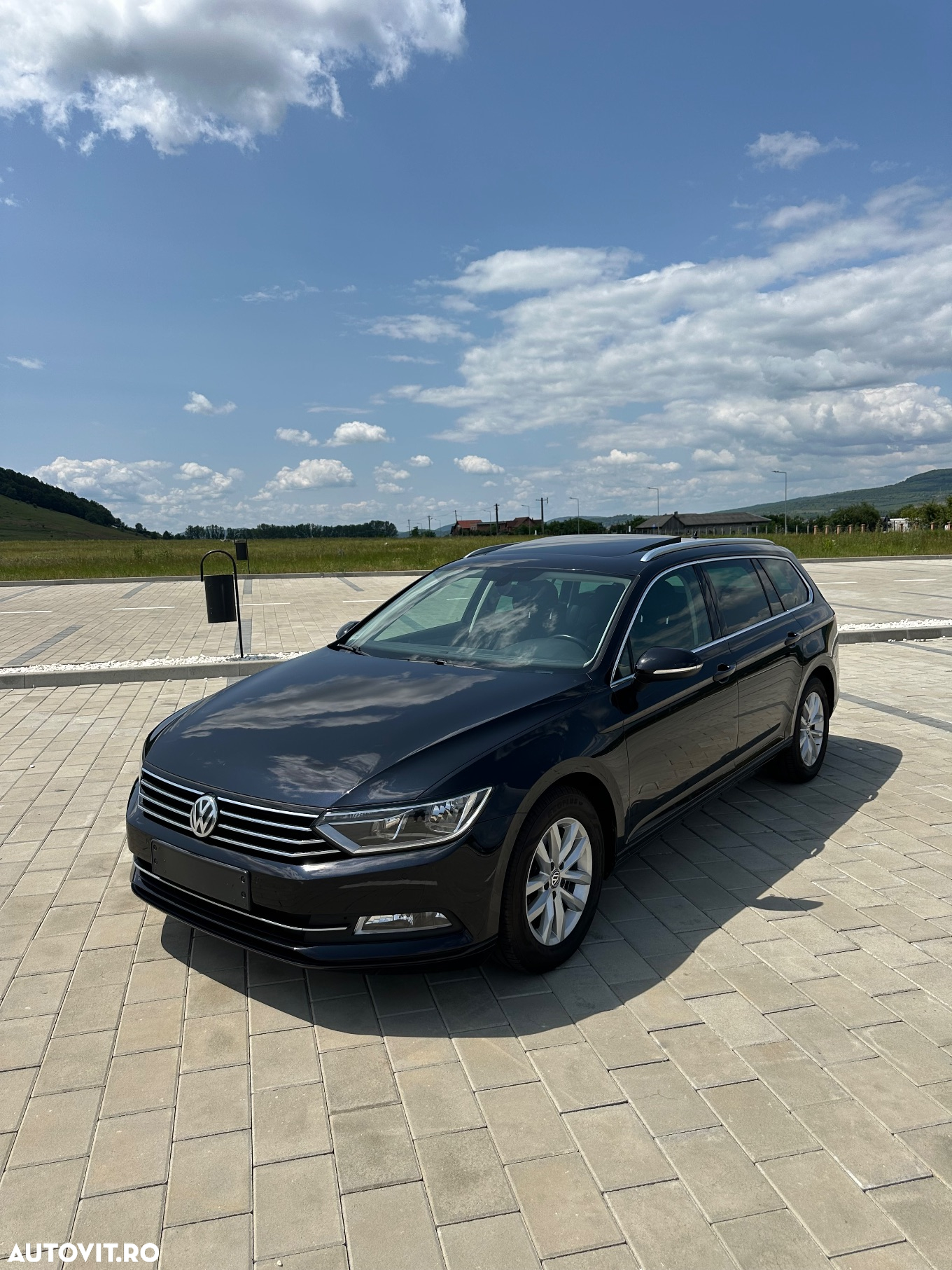 Volkswagen Passat Variant 1.6 TDI SCR DSG Comfortline - 3