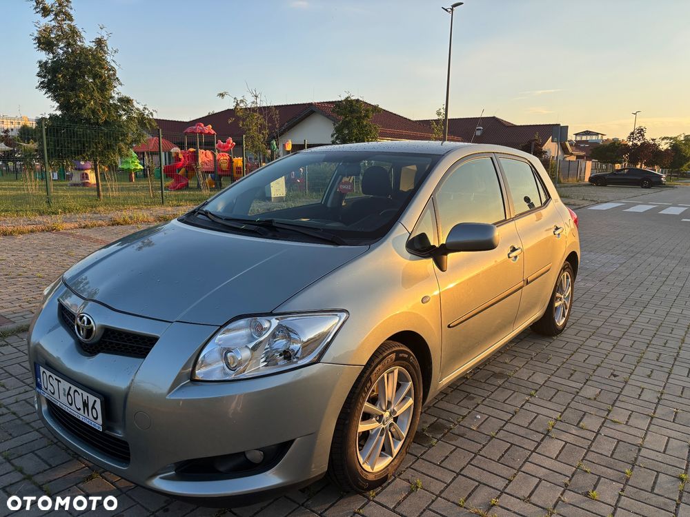 Toyota Auris - 3