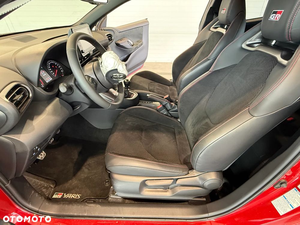 Toyota Yaris GR mit High-Performance-Paket - 10