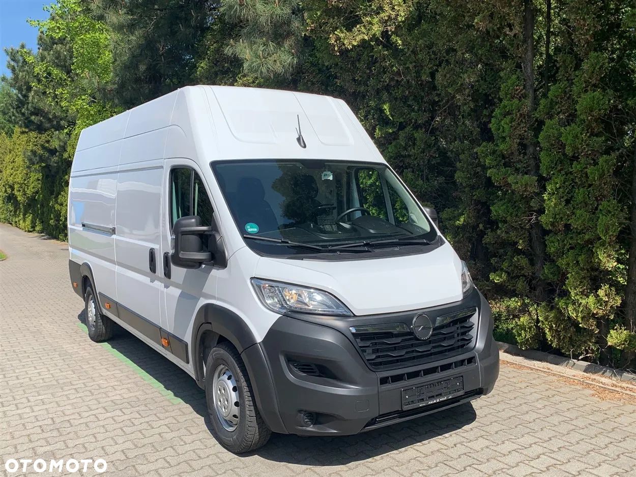 Opel Movano - 1
