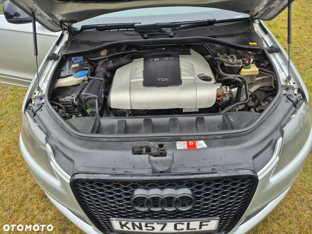 Audi Q7 3.0 TDI Quattro Tiptronic - 18