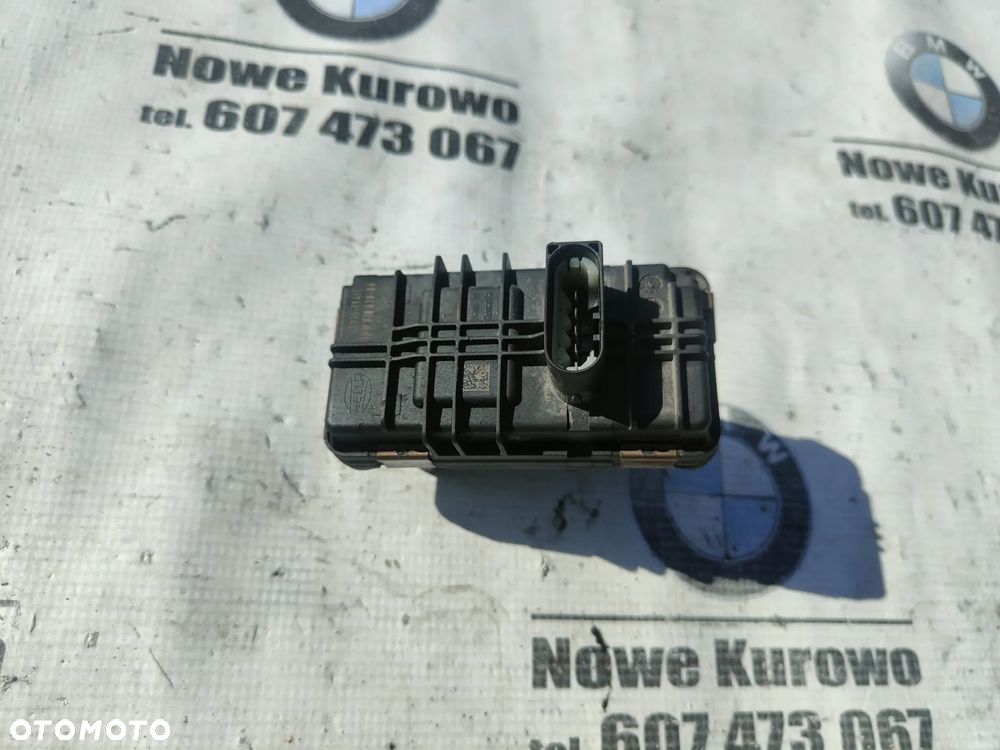 BMW F10 F30 F20 E90 2.0d N47 Nastawnik turbosprężarki 6NW01043004 - 3