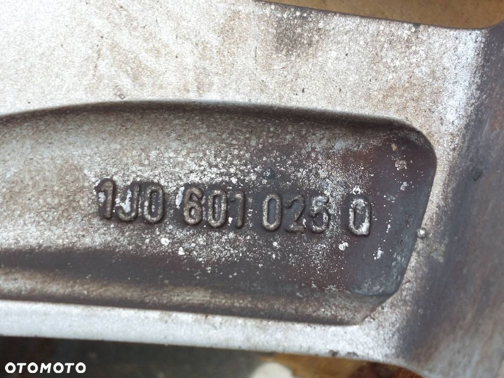 FELGI ALUMINIOWE 4SZT 5X100 6JX15 ET38 FI57.1 TOLEDO II GOLF IV AUDI A3 - 9