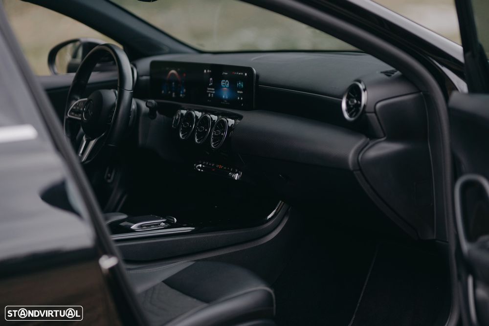 Mercedes-Benz A 250 e Style Plus - 19