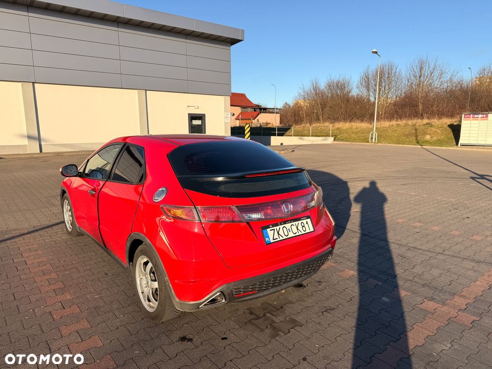 Honda Civic 1.8 Comfort - 3
