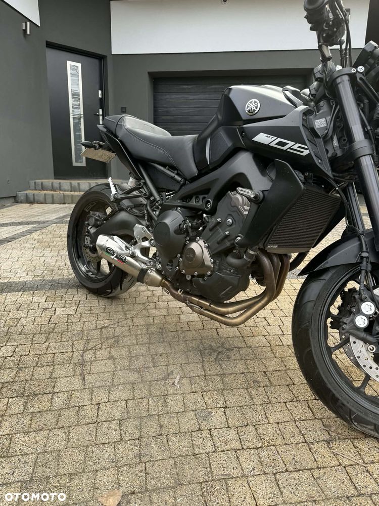 Yamaha MT - 5