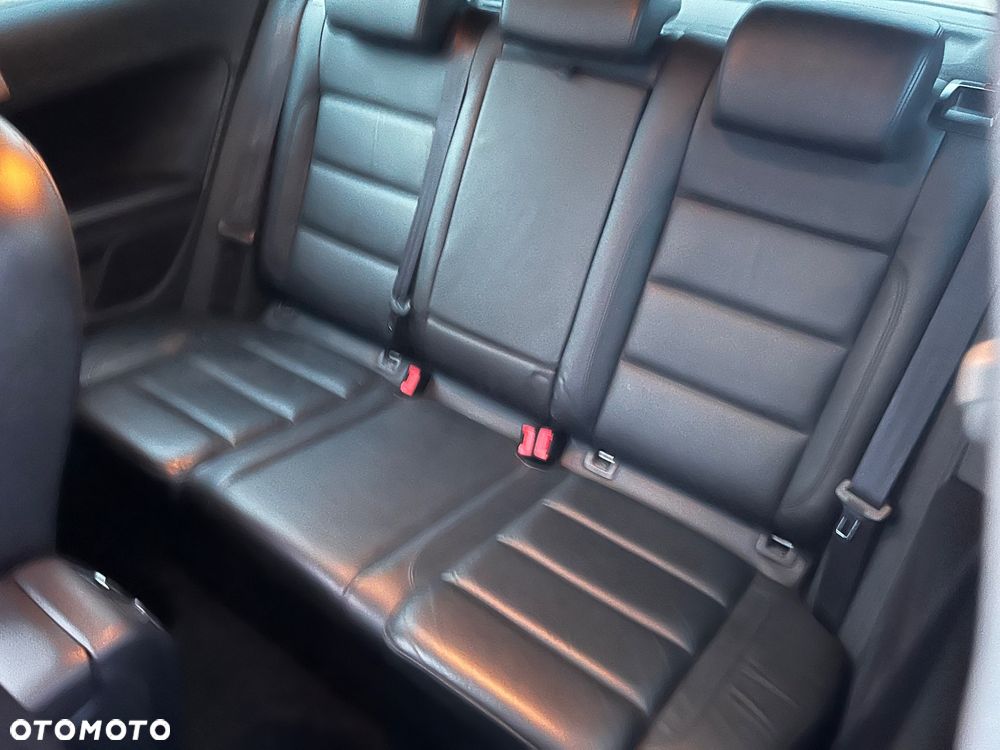 Volkswagen Golf 1.4 TSI DSG Highline - 14