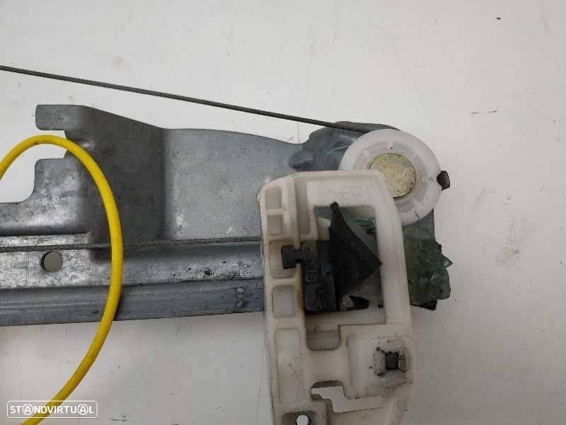 ELEVADOR DE VIDRO TRASEIRO ESQUERDO RENAULT SCÉNIC II -117373AR - 2