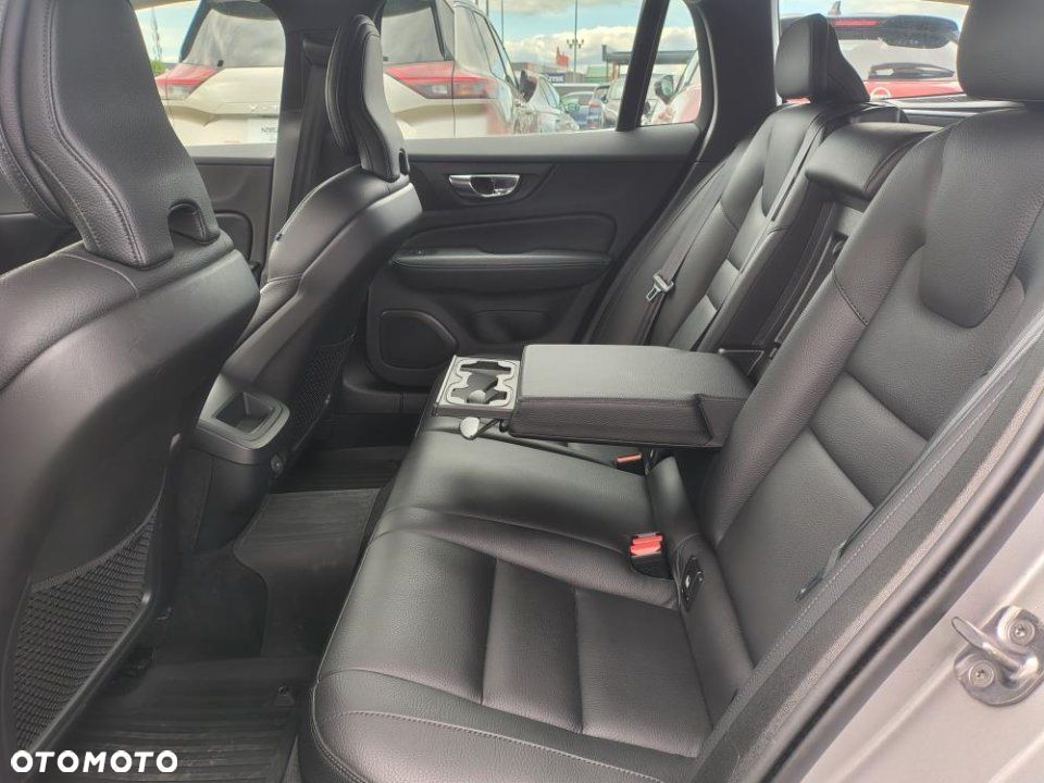 Volvo V60 - 16