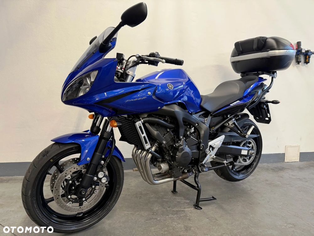 Yamaha FZ6 - 6
