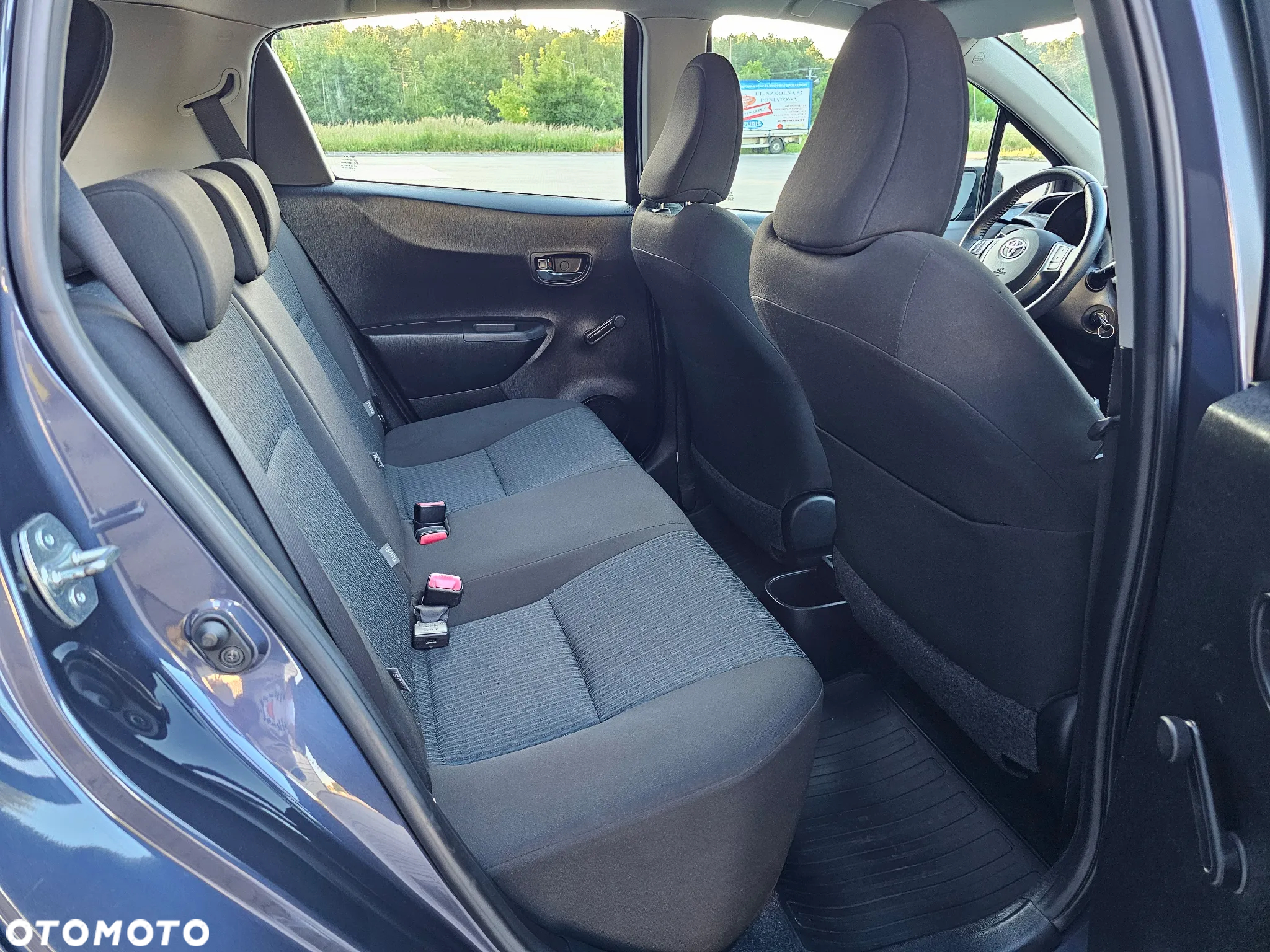 Toyota Yaris - 22