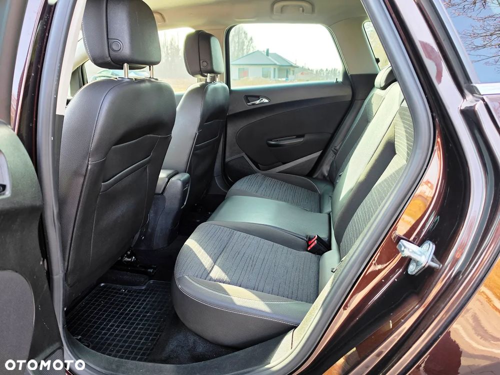 Opel Astra 1.4 Turbo ENERGY - 24