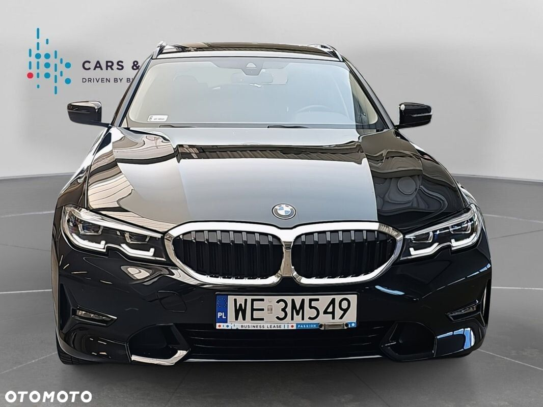 BMW Seria 3 320d xDrive Sport Line - 33