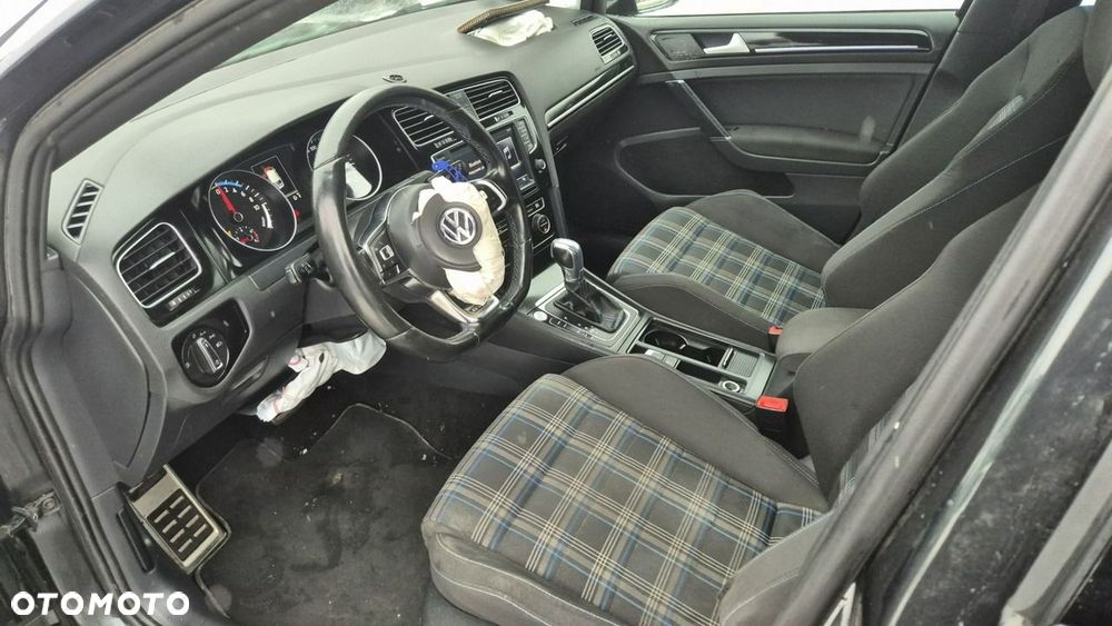 Volkswagen Golf 1.4 TSI Plug-In-Hybrid GTE - 9