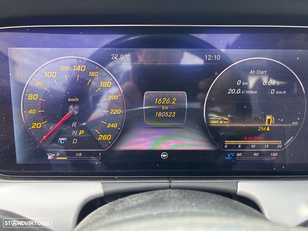 Mercedes-Benz E 220 d Cabrio 9G-Tronic AMG Line - 9