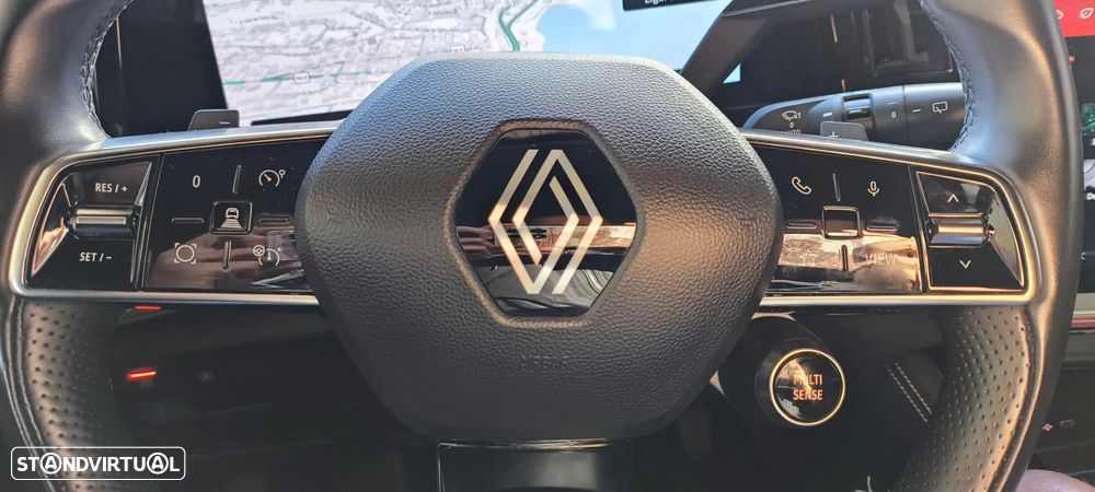 Renault Austral 1.3 Mild Hybrid Iconic Auto - 9