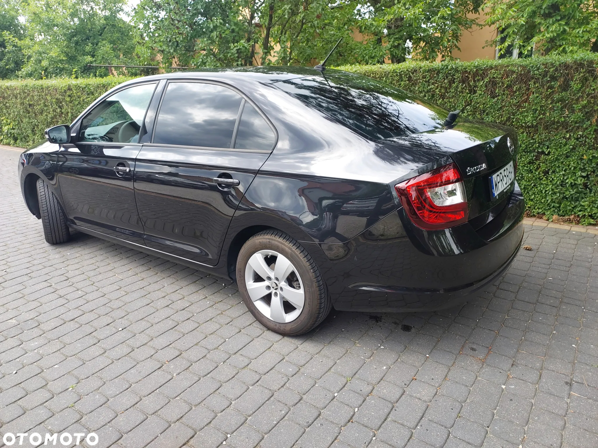 Skoda RAPID 1.0 TSI Ambition - 3