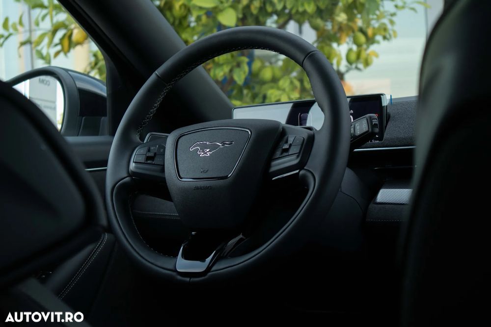 Ford Mustang Mach-E AWD 358 kW GT - 23