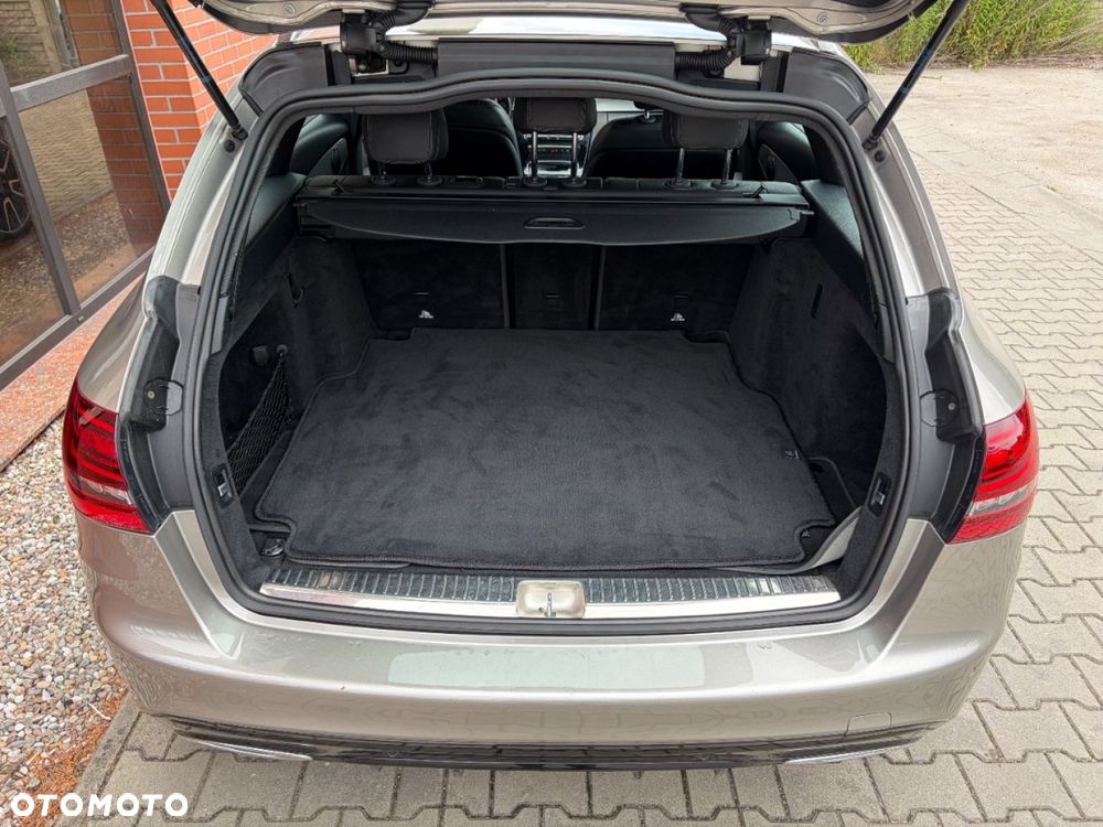Mercedes-Benz Klasa C 220 d 9G-TRONIC Exclusive - 32