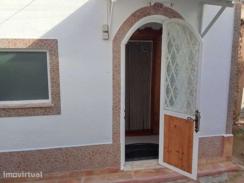 Casa térrea, tipo estúdio T0 - Grande imagem: 3/12