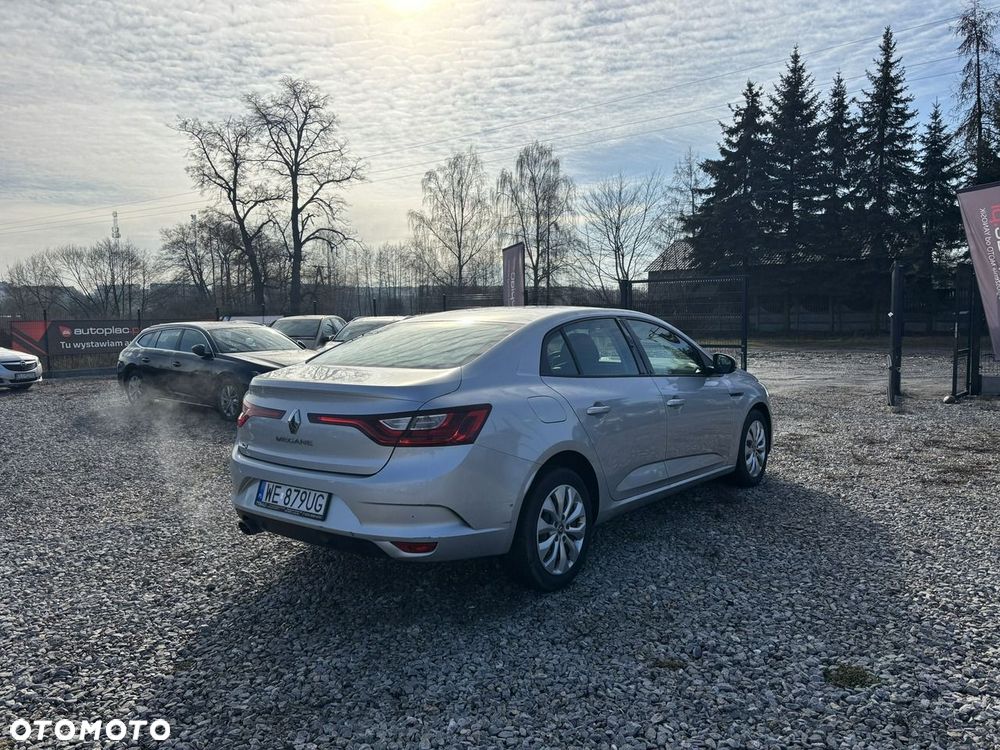 Renault Megane - 11