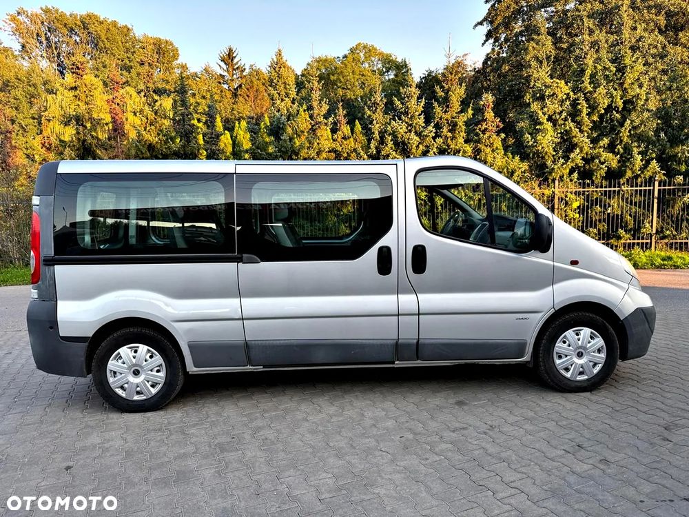 Opel Vivaro - 3
