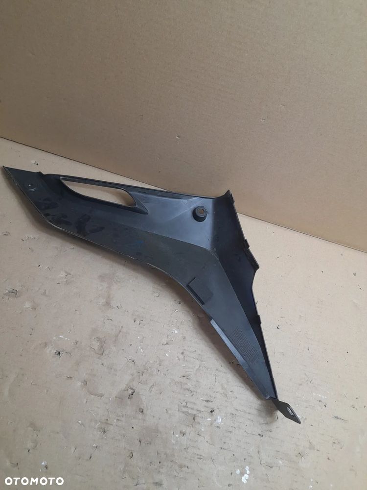 YAMAHA YZF R 125 2014-2016 (YZF-R125) PLASTIK BOCZNY SIEDZENIA LEWY (5D7-F1711) - 3