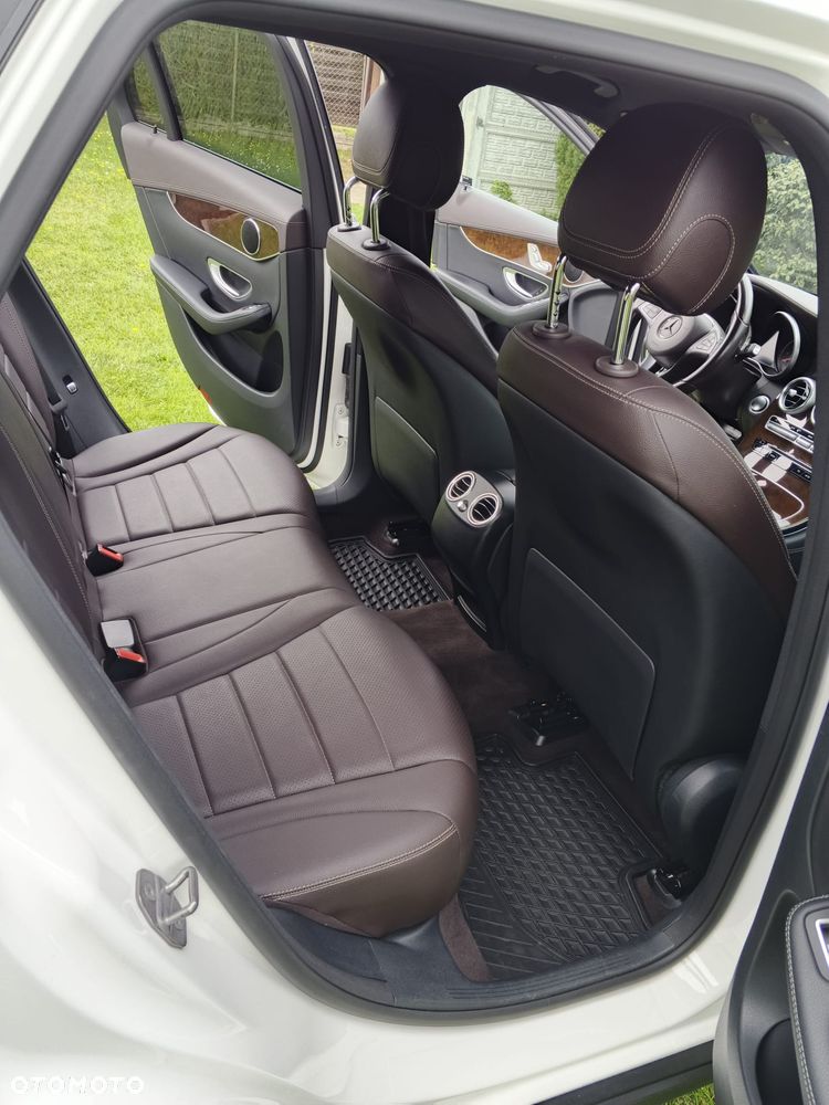 Mercedes-Benz GLC 250 4-Matic - 11