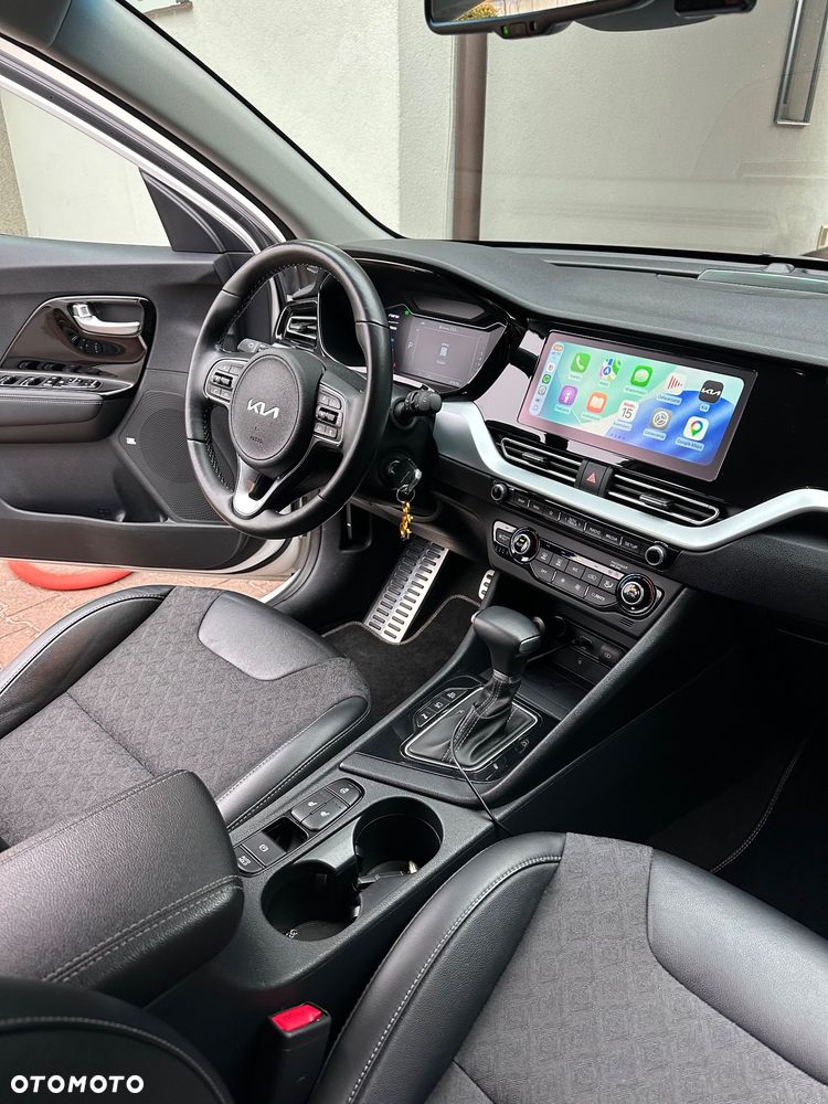 Kia Niro 1.6 GDI Plug-in Hybrid M - 14