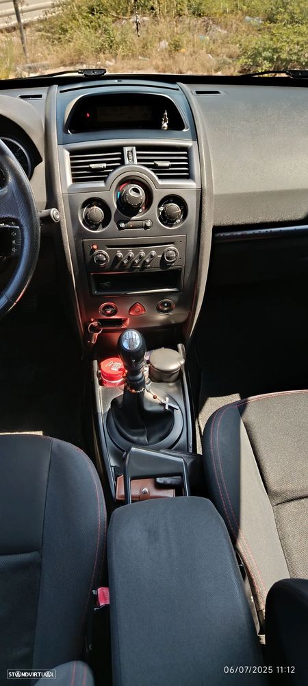 Renault Mégane Break 1.5 dCi Extreme - 14