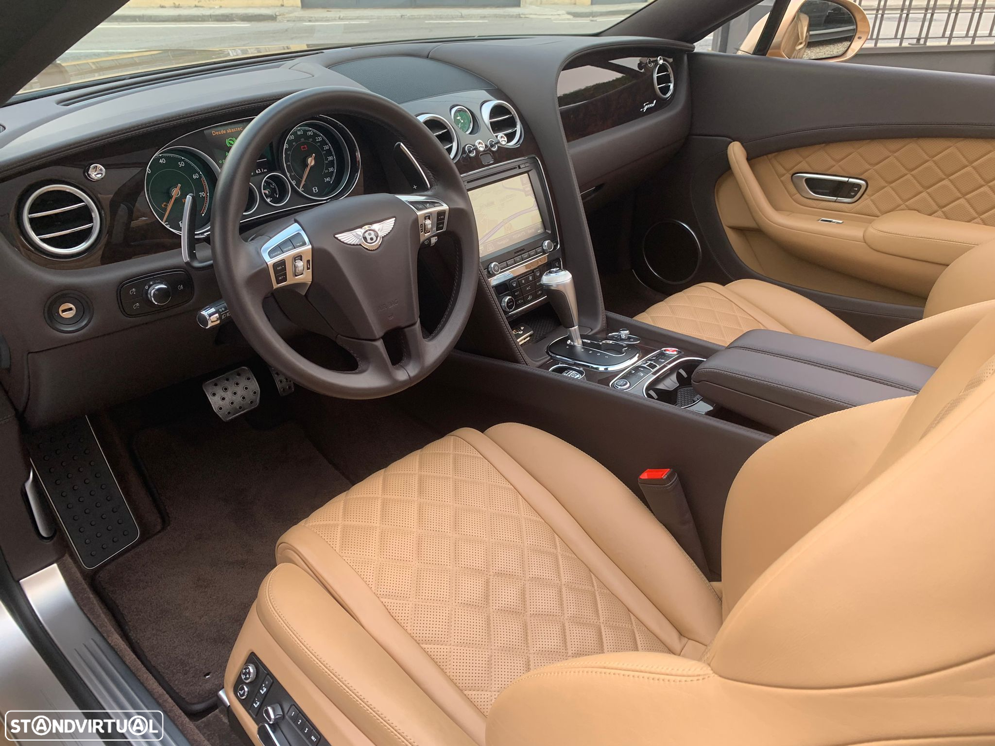 Bentley Continental Cabrio GTC W12 Speed - 29