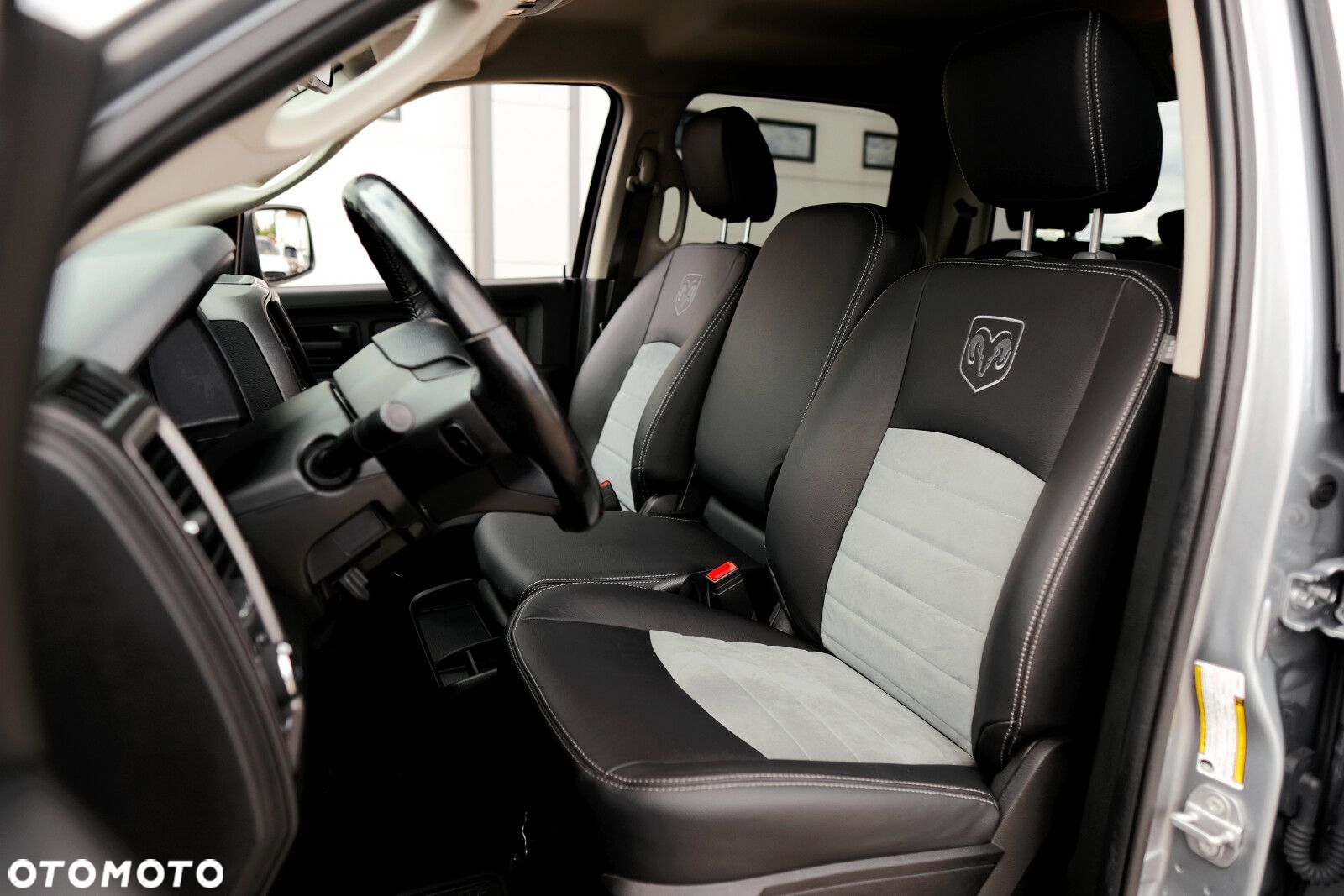 RAM 1500 - 17
