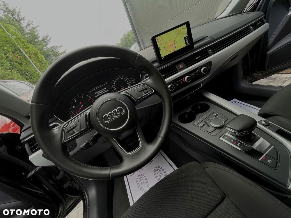 Audi A4 Avant 2.0 TDI S tronic - 31