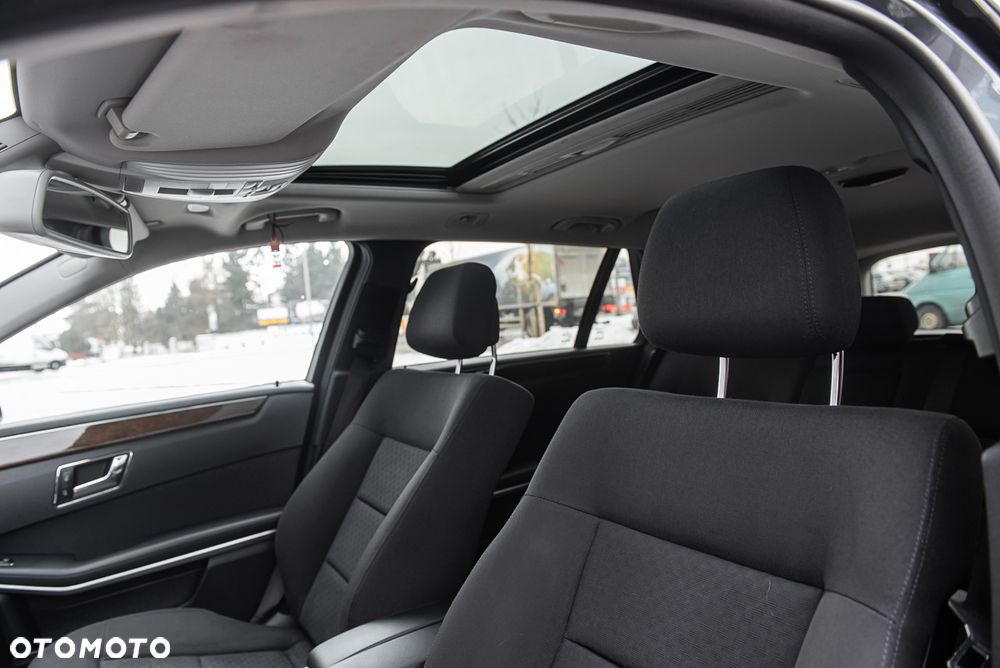 Mercedes-Benz Klasa E - 19