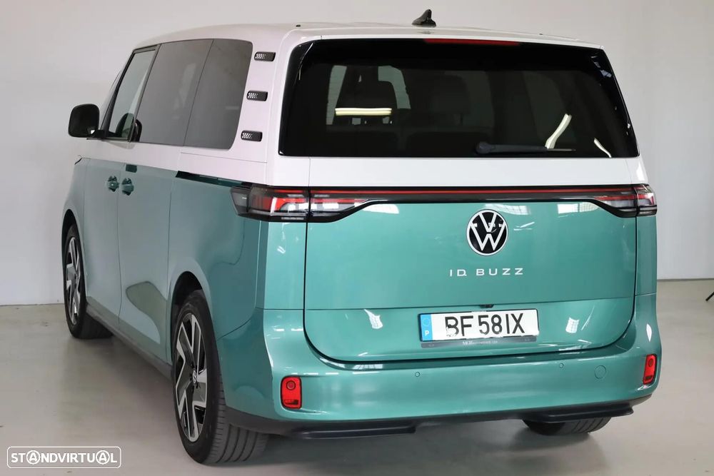 VW ID.Buzz Pro - 16
