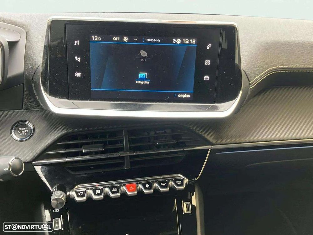 Peugeot 208 1.2 PureTech GT Line - 10