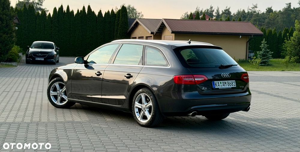 Audi A4 Avant 1.8 TFSI Attraction - 14
