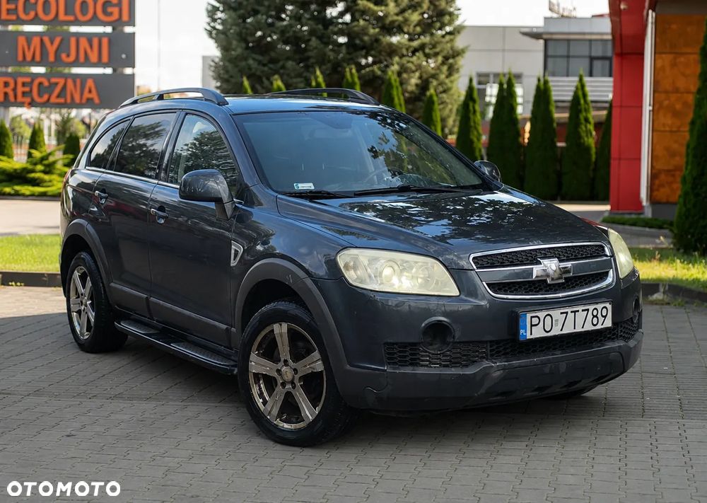 Chevrolet Captiva 2.0 d LT high - 3