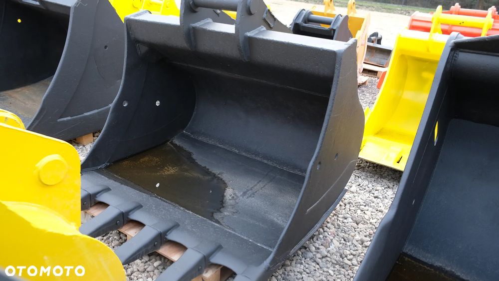łyżka do koparki 1.5m3 20-28 ton sworznie fi 80mm - 2