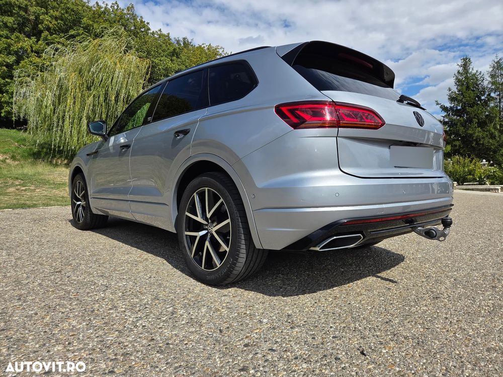 Volkswagen Touareg V6 TDI 4MOTION R-Line - 9
