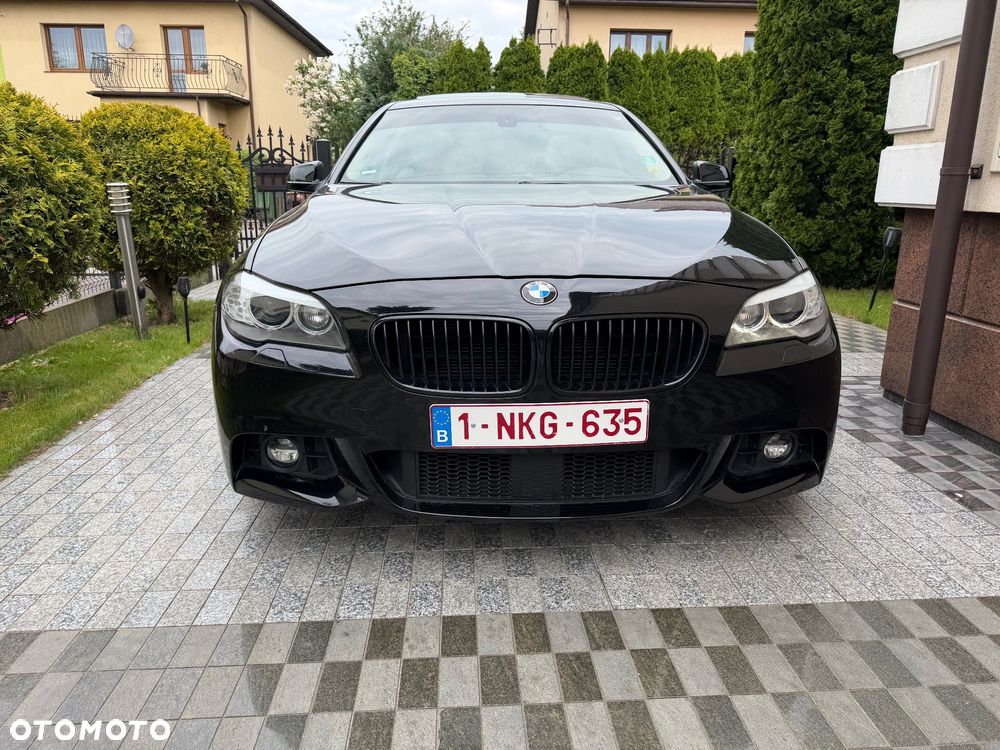 BMW Seria 5 528i xDrive - 17