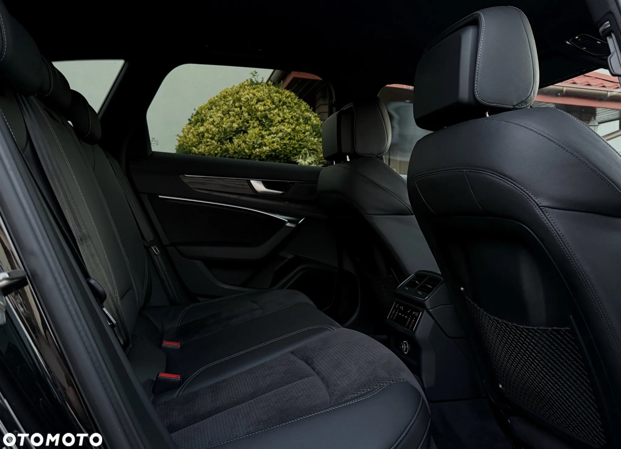 Audi A6 Avant 40 TDI quattro S tronic S line - 12