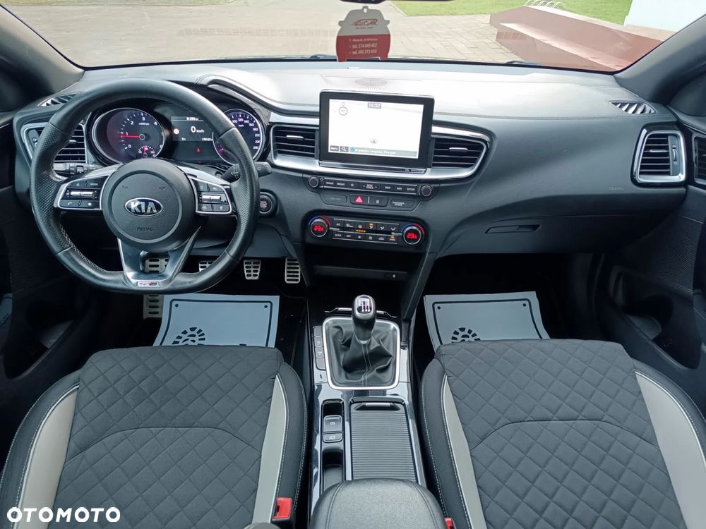 Kia ProCeed 1.6 CRDi GT Line - 27